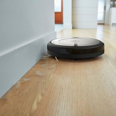 Robot Vacuum Cleaner iRobot Roomba 698